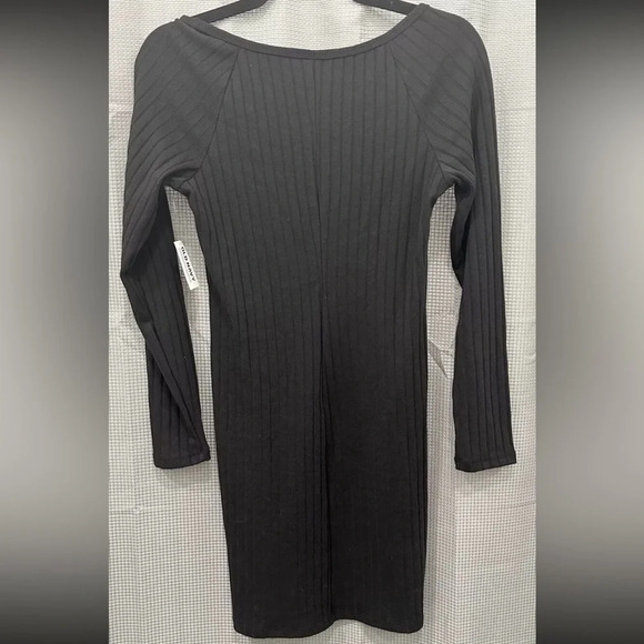 NWT Old Navy Black Fit Flare Rib Knit Long Sleeve Mini Dress Womens Sz Medium - Picture 3 of 8